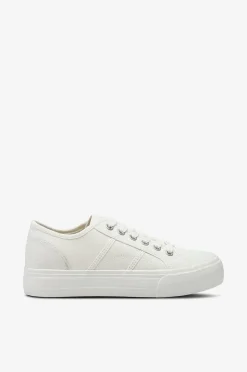 Duffy Sneakers