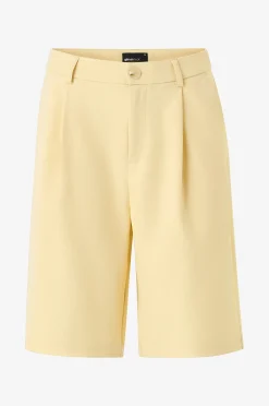 Gina Tricot Shorts Bermuda